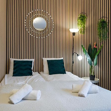 Modern Apartment In Best Location คราคูฟ ภายนอก รูปภาพ
